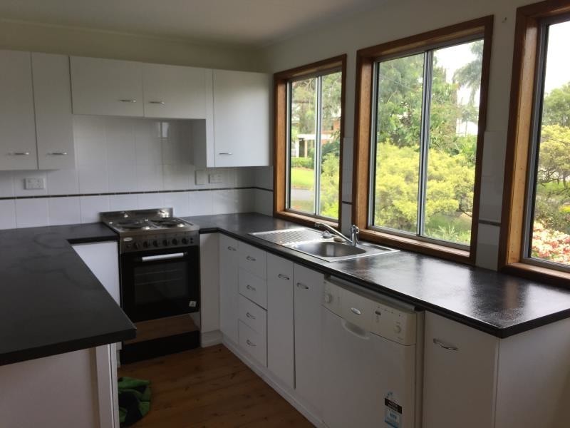 10 Kennedy Street, The Range QLD 4700